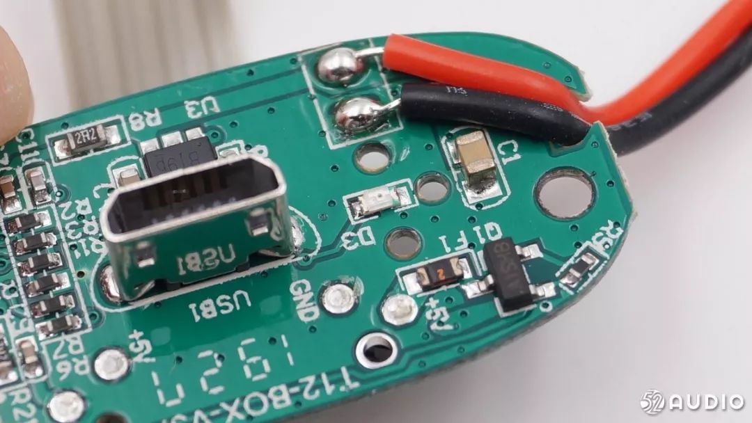 自恢復(fù)保險絲在TWS充電倉的應(yīng)用